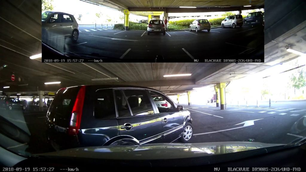 Dashcam double objectif : À quoi ça sert ? dashcam mode parking